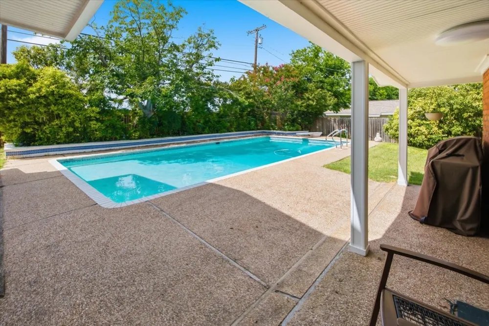 5713 Roberts Drive Waco, TX 76710