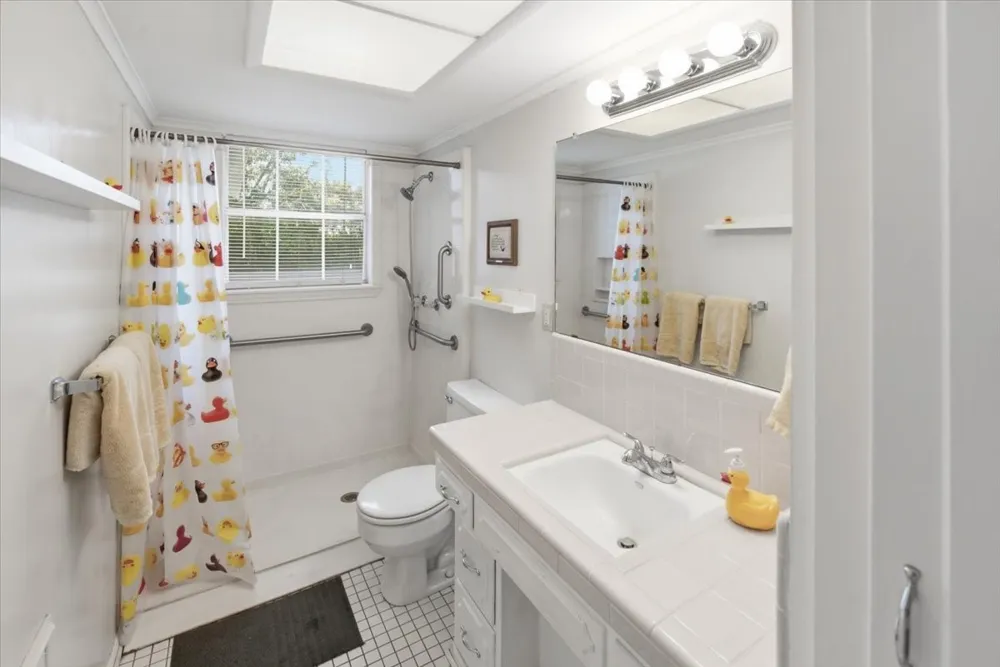 5713 Roberts Drive Waco, TX 76710