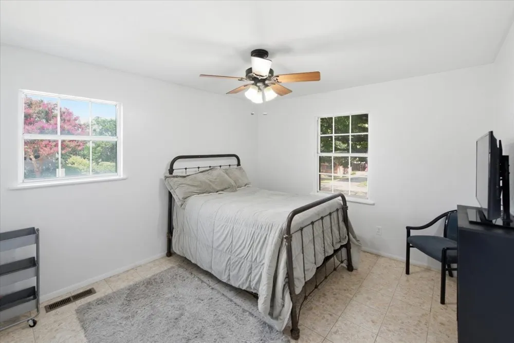 5713 Roberts Drive Waco, TX 76710