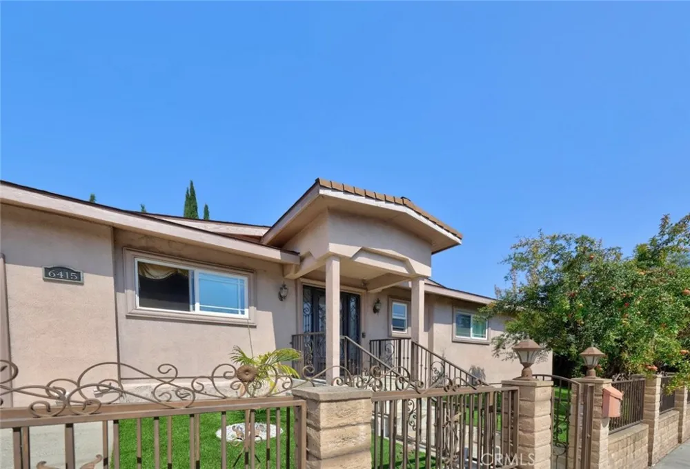 6415 Varna Avenue Van Nuys, CA 91401