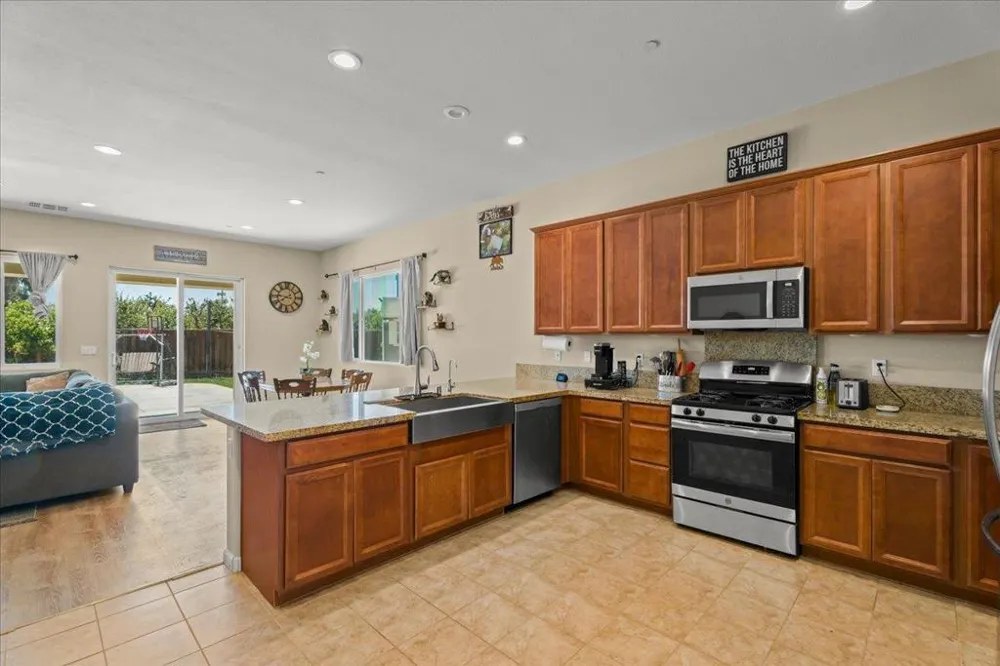 503 Cobalt Drive Hollister, CA 95023