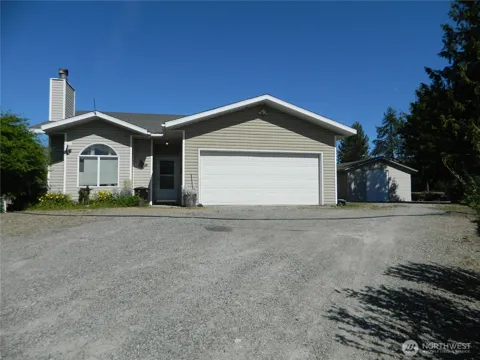 16 Orchard Loop S