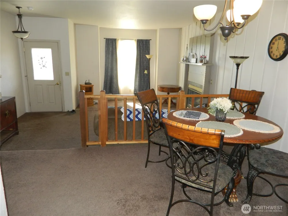 16 Orchard Loop S Tonasket, WA 98855