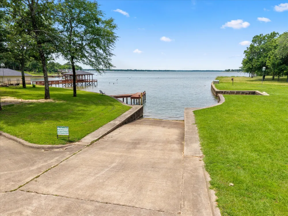 141 Private Road 5944 Yantis, TX 75497