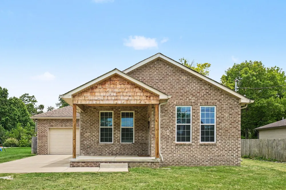 131 Richland Ave Watertown, TN 37184