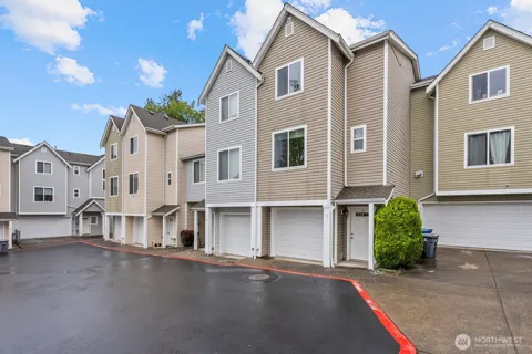 25220 104th Avenue SE #9