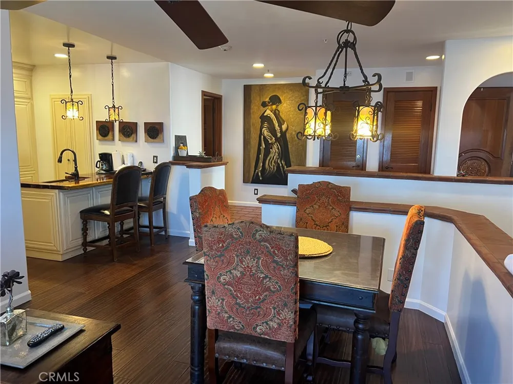 53 Camino De Flores Avalon, CA 90704