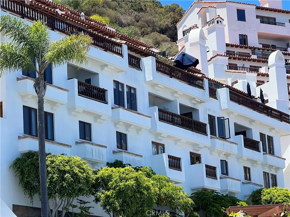 53 Camino De Flores Avalon, CA 90704