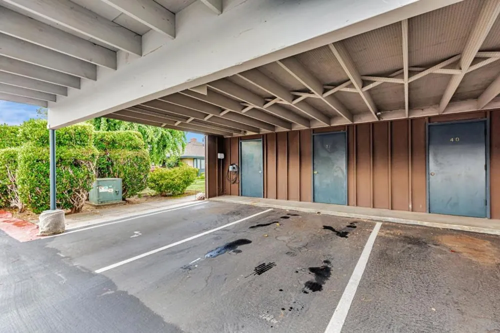 31 Del Mesa Carmel Carmel, CA 93923