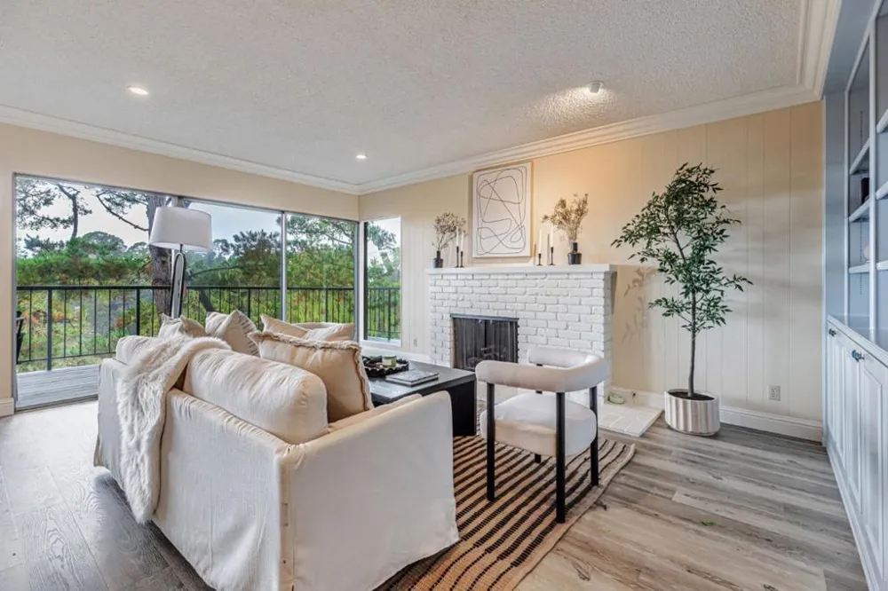 31 Del Mesa Carmel Carmel, CA 93923