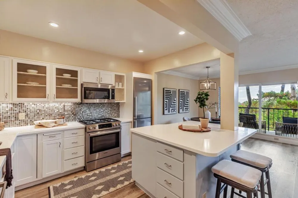 31 Del Mesa Carmel Carmel, CA 93923