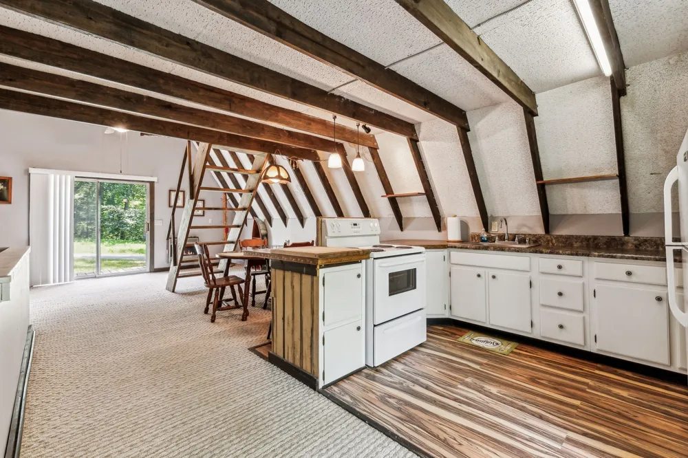 111 Mud Hill Rd Dover, TN 37058