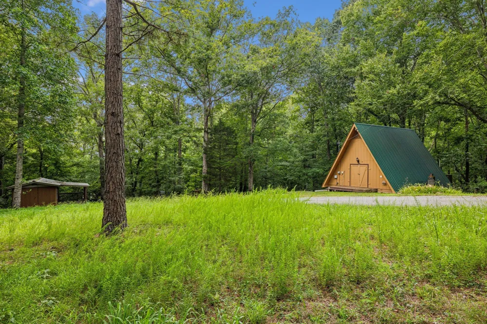 111 Mud Hill Rd Dover, TN 37058