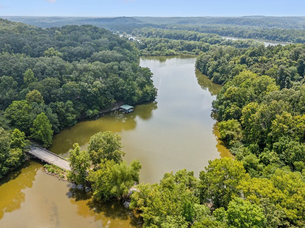 111 Mud Hill Rd Dover, TN 37058