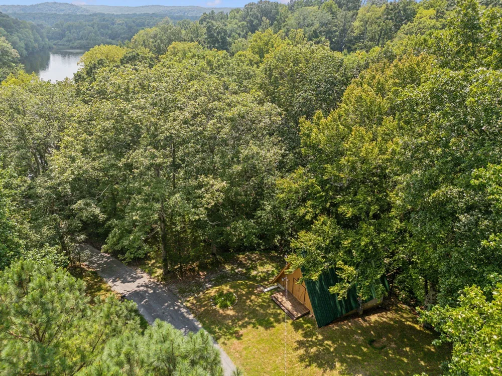 111 Mud Hill Rd Dover, TN 37058