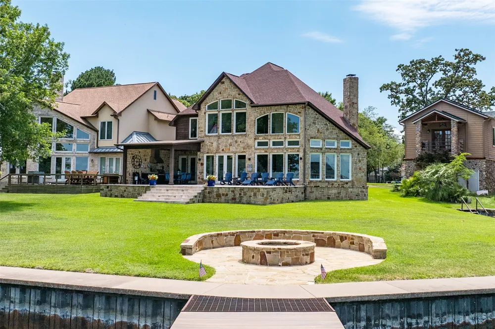 103 Miller Circle Trinidad, TX 75163