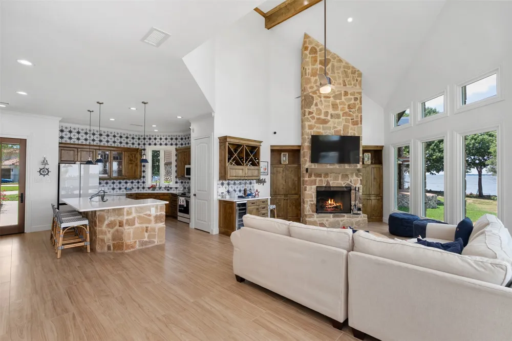103 Miller Circle Trinidad, TX 75163
