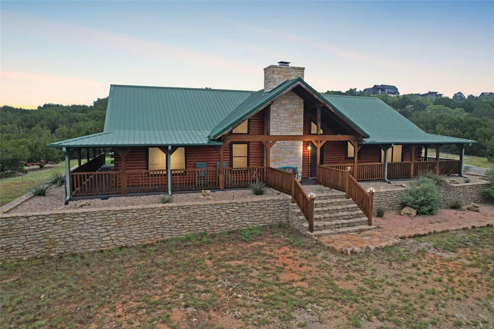 1253 Balcones Lane Graford, TX 76449