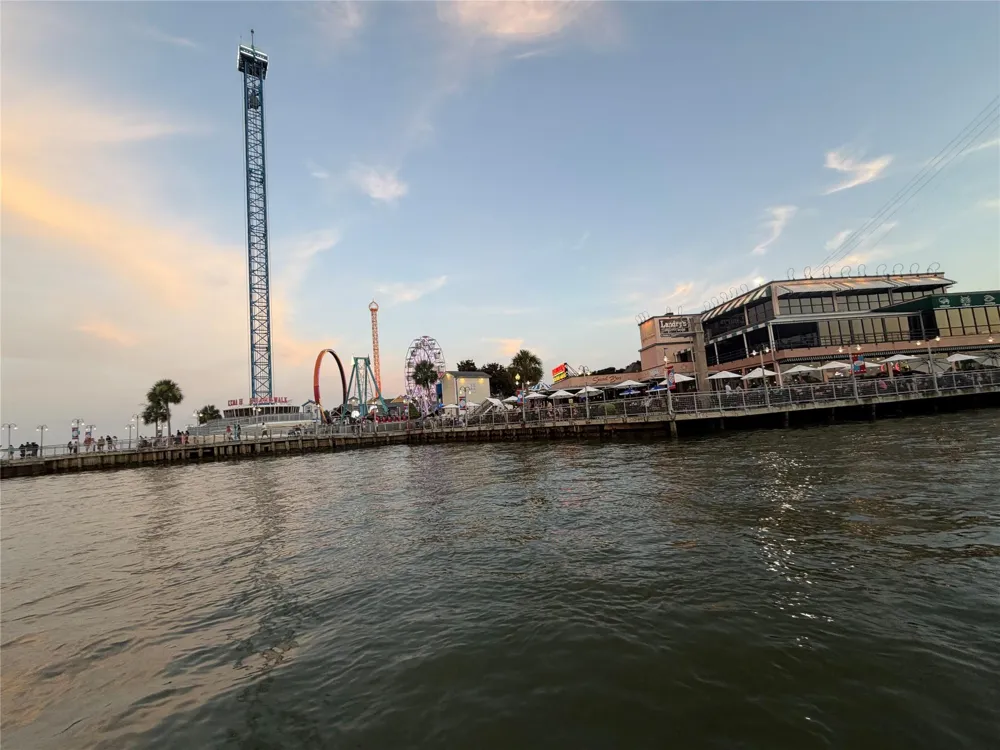 804 Bay Avenue Kemah, TX 77565