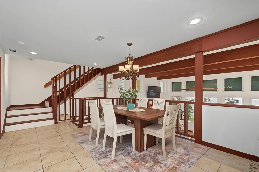 804 Bay Avenue Kemah, TX 77565