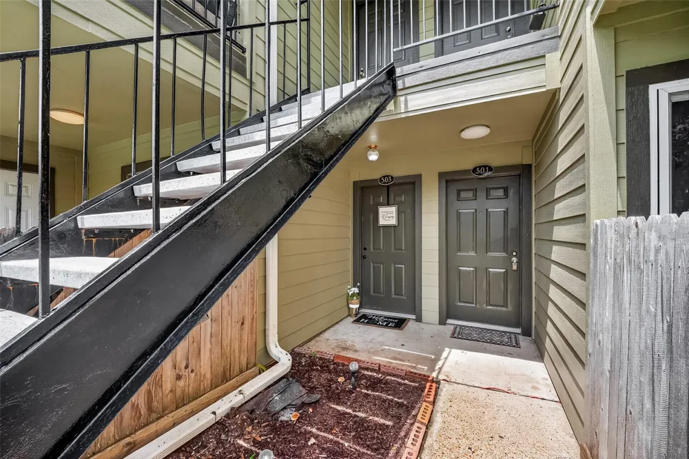 18800 Egret Bay Blvd Boulevard #503 Webster, TX 77058