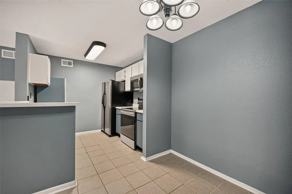 18800 Egret Bay Blvd Boulevard #503 Webster, TX 77058