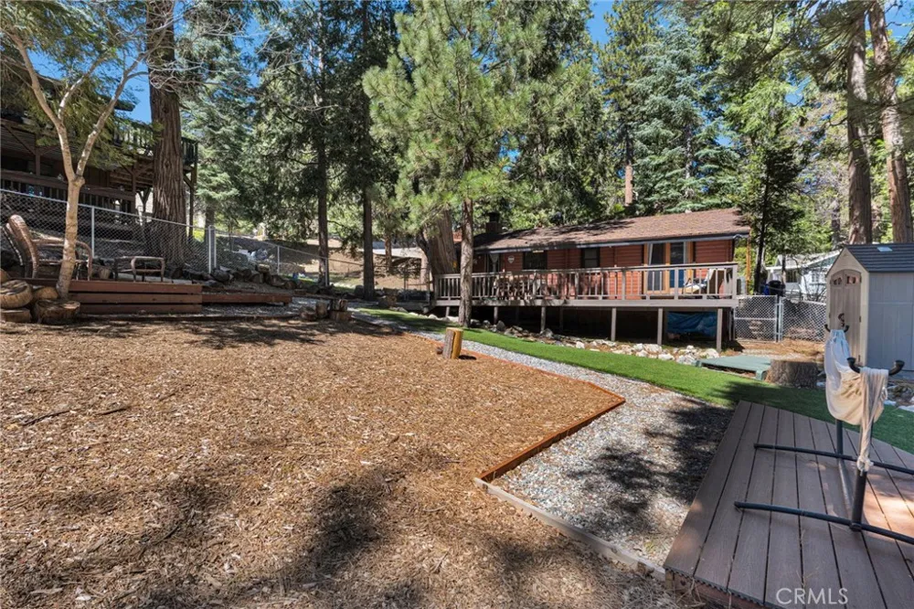 2130 Spring Oak Running Springs, CA 92382