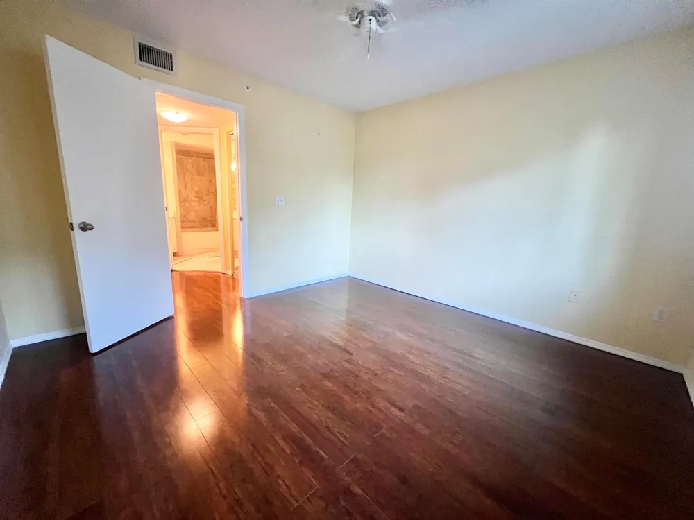 1100 Crestwood Court S #1103 Royal Palm Beach, FL 33411