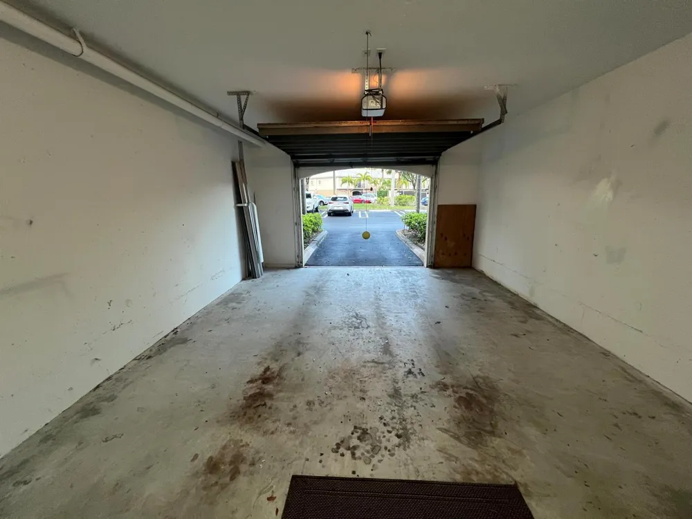 1100 Crestwood Court S #1103 Royal Palm Beach, FL 33411