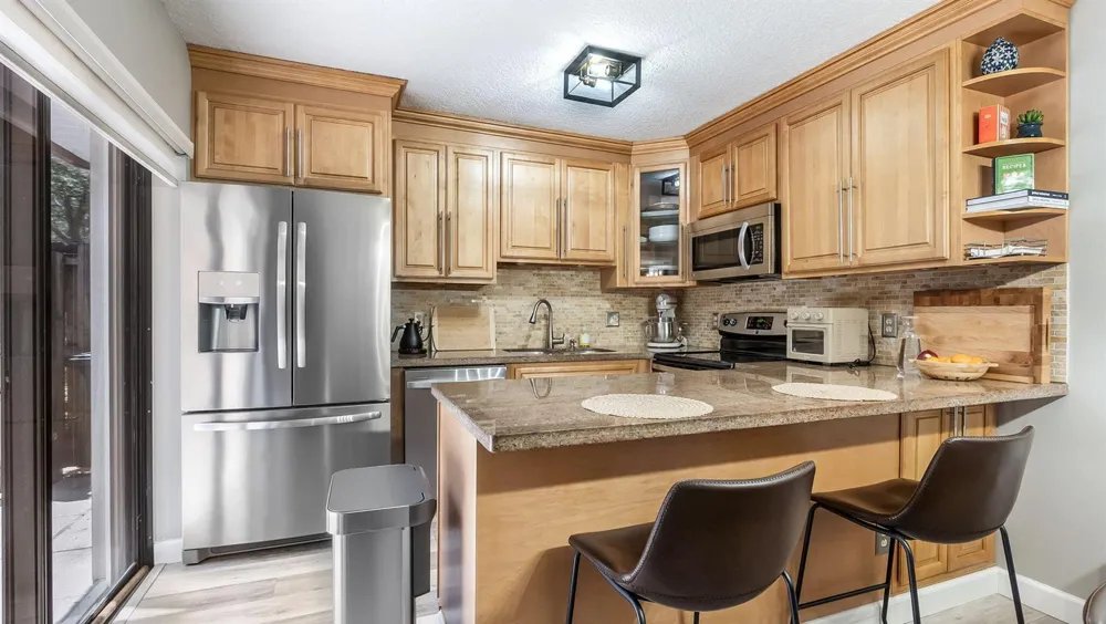725 NW 99th Circle Plantation, FL 33324
