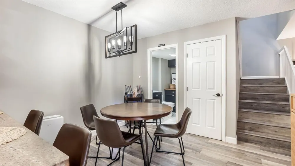 725 NW 99th Circle Plantation, FL 33324