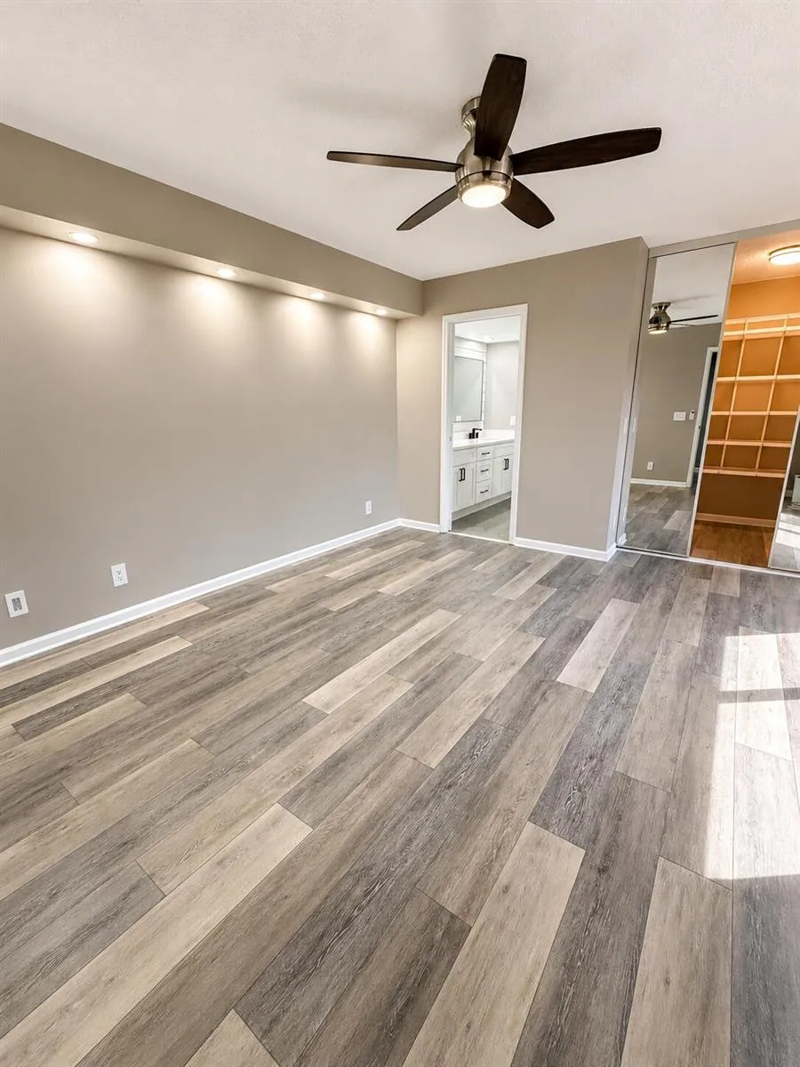 725 NW 99th Circle Plantation, FL 33324