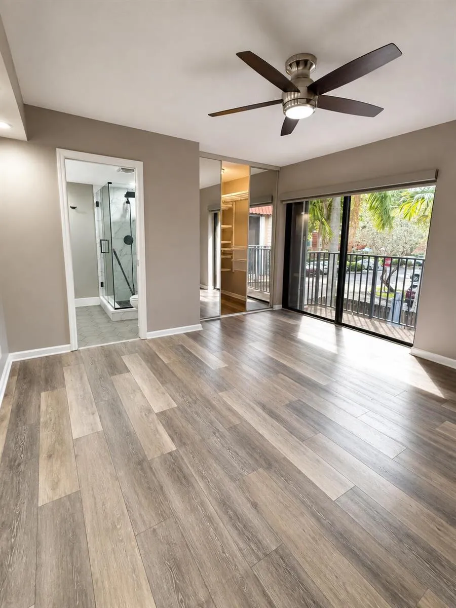 725 NW 99th Circle Plantation, FL 33324