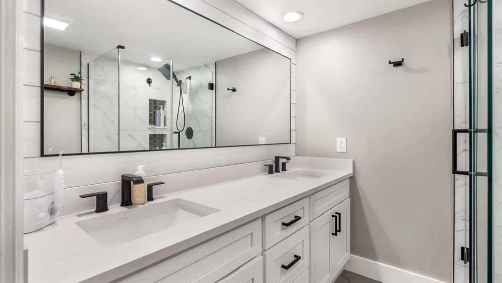 725 NW 99th Circle Plantation, FL 33324