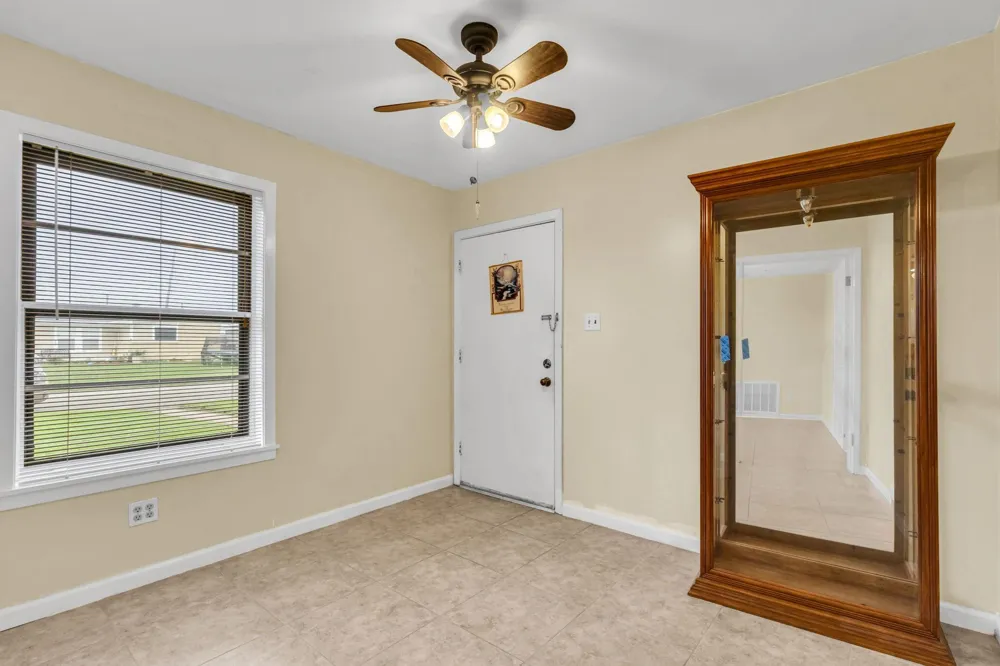 8515 Frazier Drive Beaumont, TX 77707