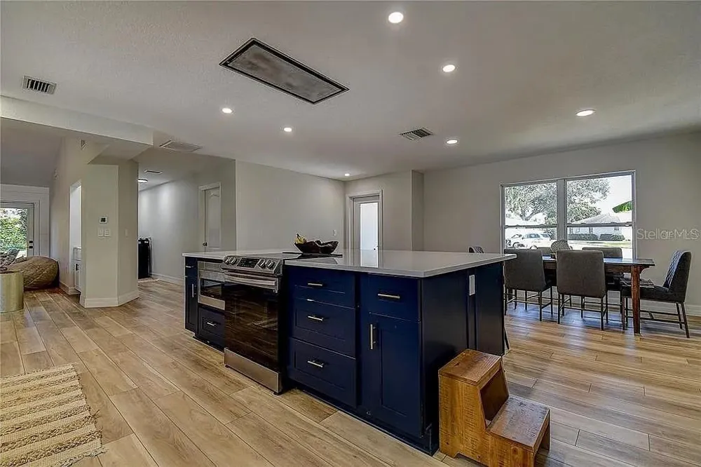 4723 THOMAS HOBY PLACE Sarasota, FL 34241