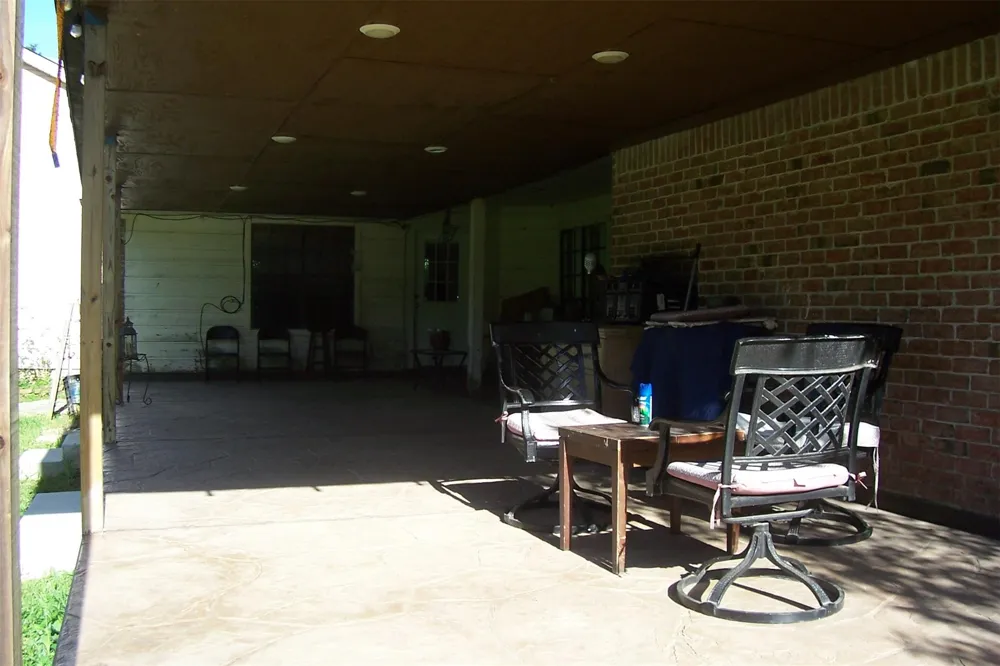 12110 Hillcrest Dr Pinehurst, TX 77362