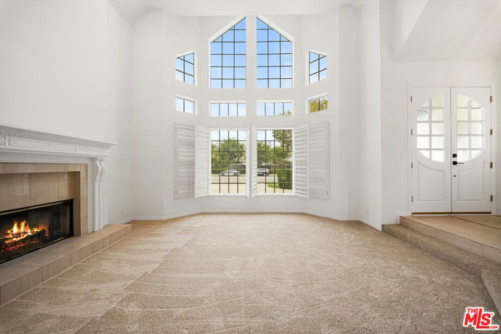 4144 Colfax Avenue Studio City, CA 91604
