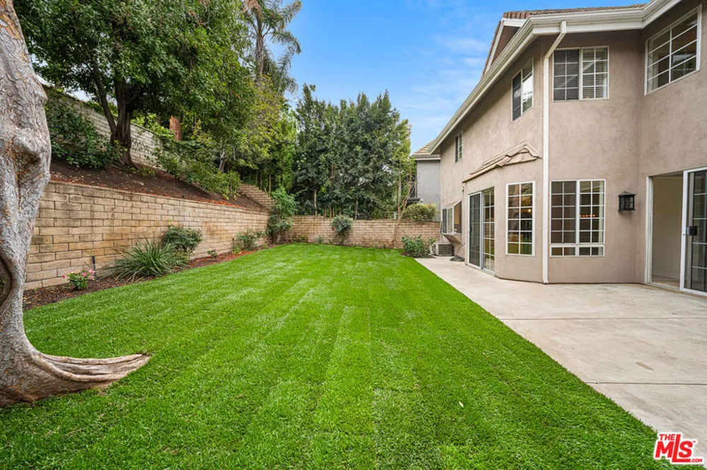 4144 Colfax Avenue Studio City, CA 91604