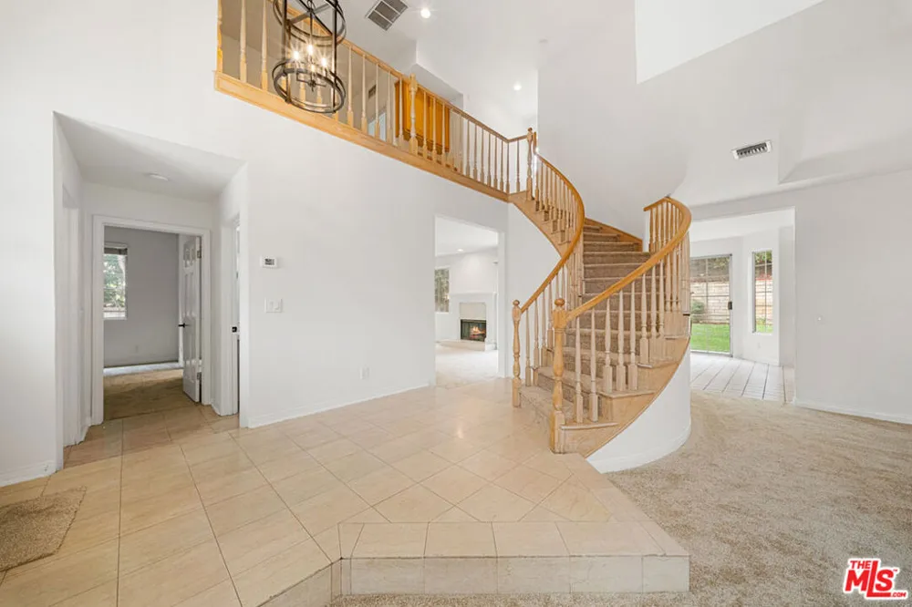 4144 Colfax Avenue Studio City, CA 91604