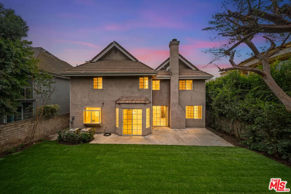 4144 Colfax Avenue Studio City, CA 91604