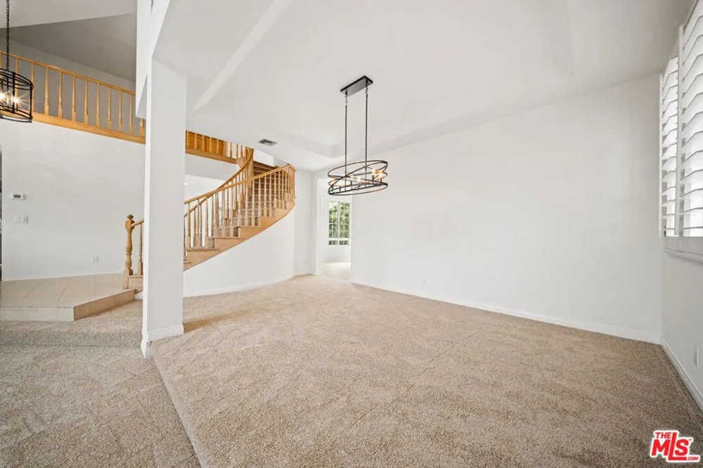 4144 Colfax Avenue Studio City, CA 91604