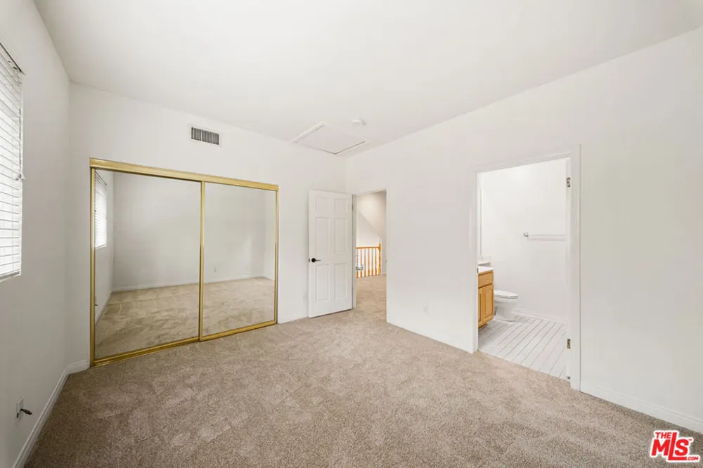 4144 Colfax Avenue Studio City, CA 91604