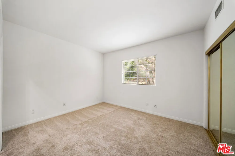 4144 Colfax Avenue Studio City, CA 91604