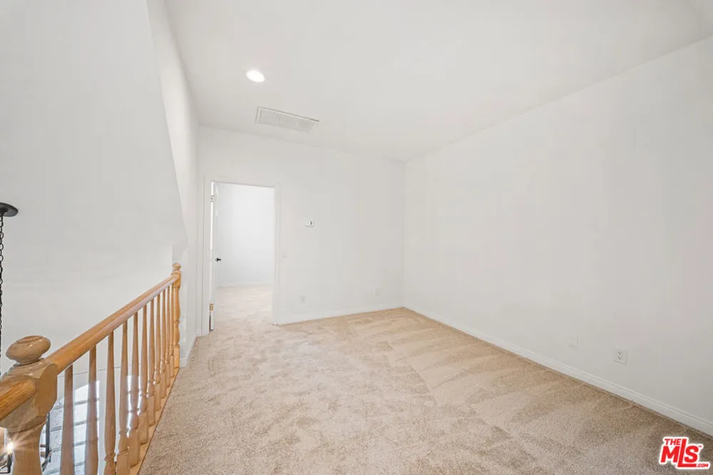 4144 Colfax Avenue Studio City, CA 91604