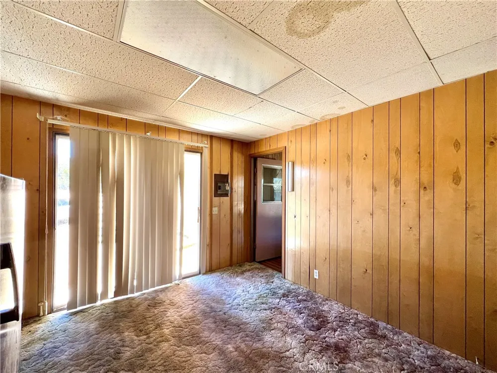 31210 Libra Llano, CA 93544