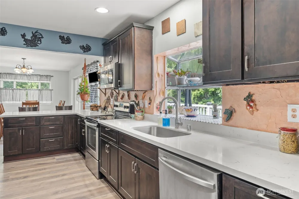 19515 AP Tubbs Road E Carbonado, WA 98323