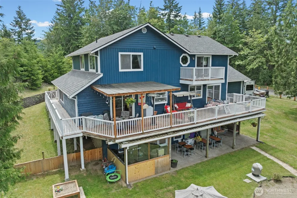 19515 AP Tubbs Road E Carbonado, WA 98323