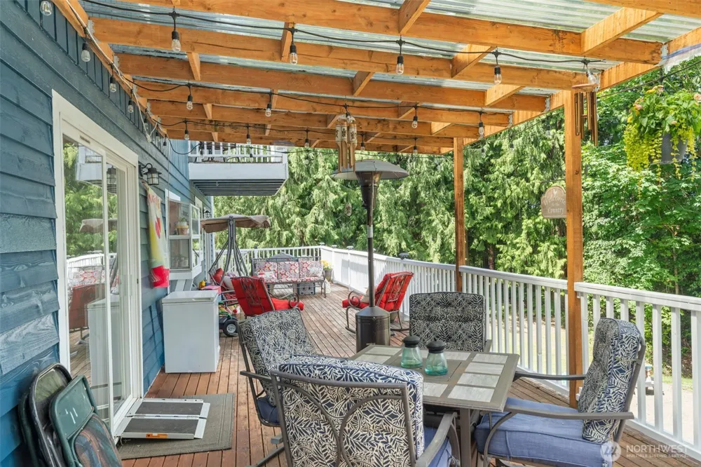 19515 AP Tubbs Road E Carbonado, WA 98323