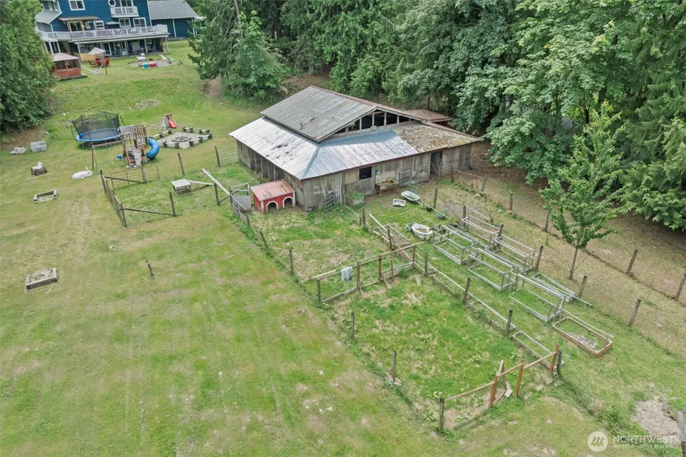 19515 AP Tubbs Road E Carbonado, WA 98323